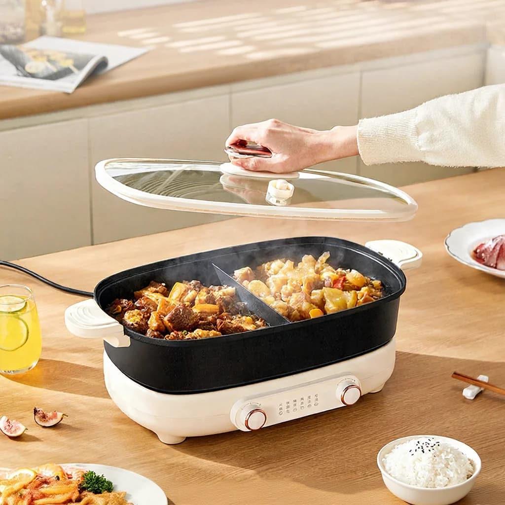 Dwudzielny elektryczny garnek do hot pot 7L z niezależną regulacją temperatury w dwóch strefach