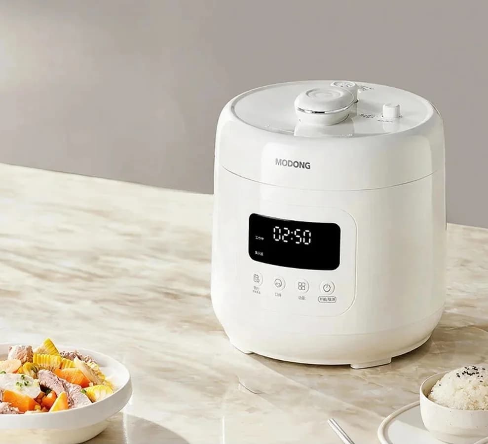 4L Elektryczny szybkowar z powłoką ceramiczną, 800W, sterowanie dotykowe