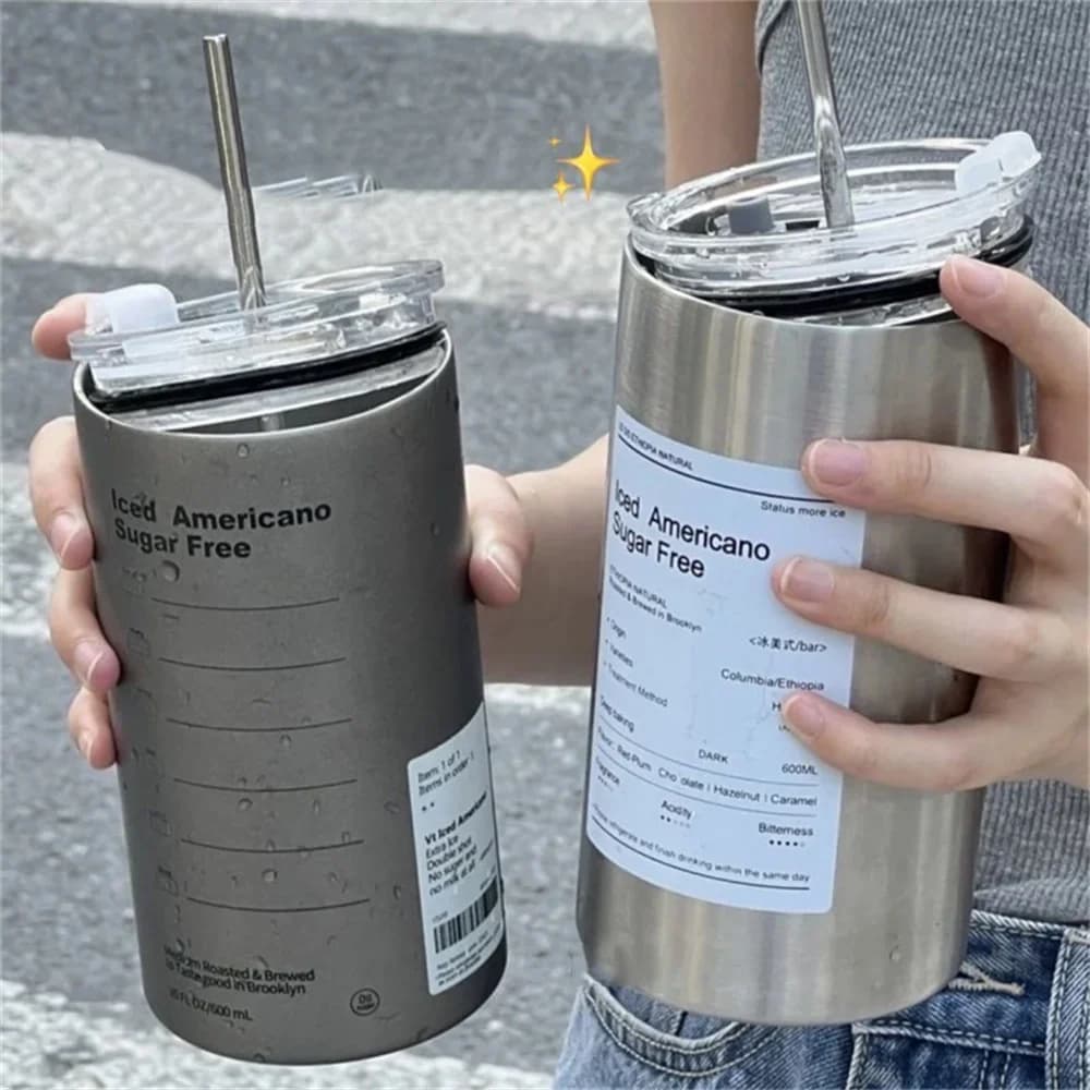 Kubek termiczny ze słomką 600 ml