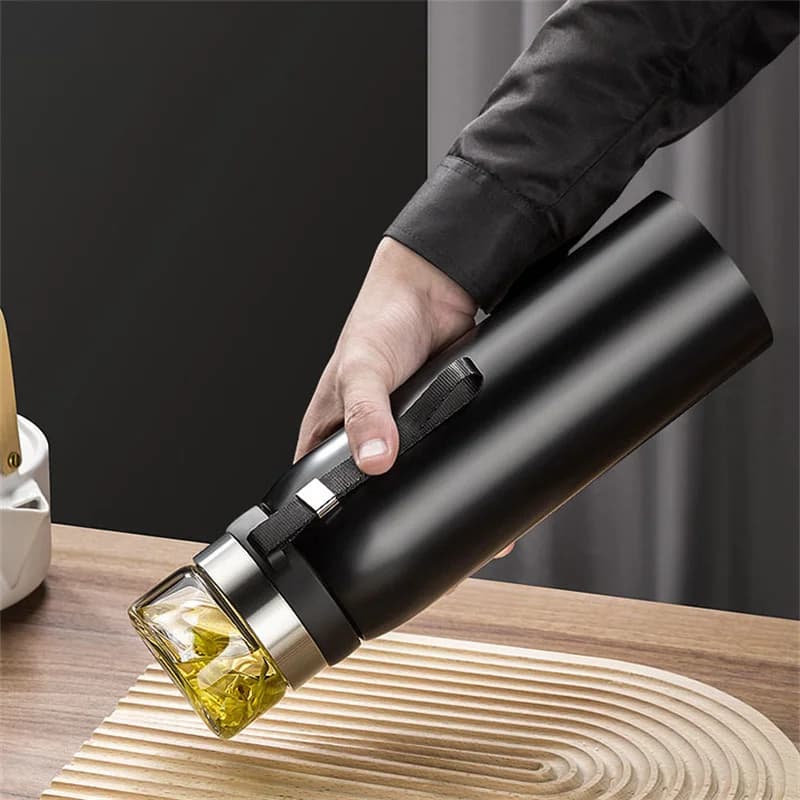 Termos z zaparzaczem do herbaty 750 ml/1100 ml
